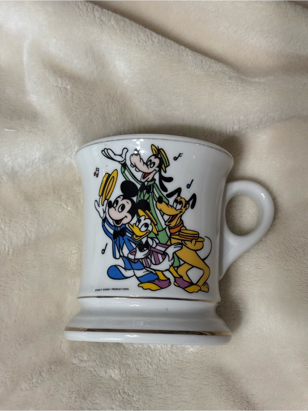 vintage mickey & friends dapper dans mug